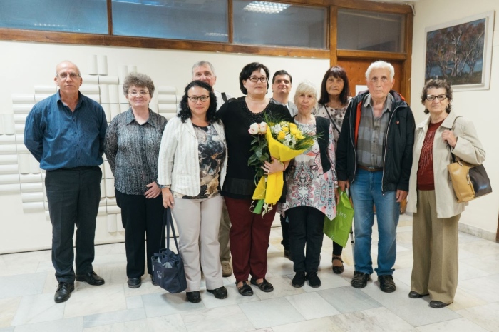 Литературна  група в Мездра чества 70 години от своето създаване 